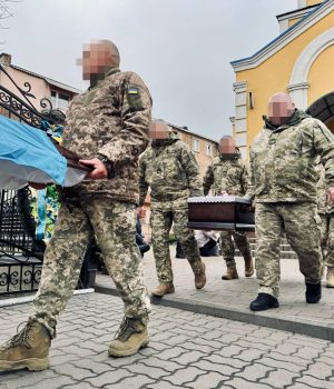 У-Нововолинську-провели-в-останню-земну-дорогу-полеглого-Героя-Степана-Гученка