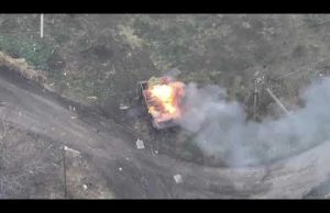 Очі та Жало: хробачої техніки утилізація, щоденна та рутинна. Її поки не меншає. (ВІДЕО) Очі та Жало: хробачої техніки утилізація, щоденна та рутинна. Її поки не меншає. (ВІДЕО)