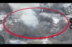 Очі та Жало: застосування фпв на оптоволокні. Роздивимося написи на стволі хробачого танчику? (ВІДЕО) Очі та Жало: застосування фпв на оптоволокні. Роздивимося написи на стволі хробачого танчику? (ВІДЕО)