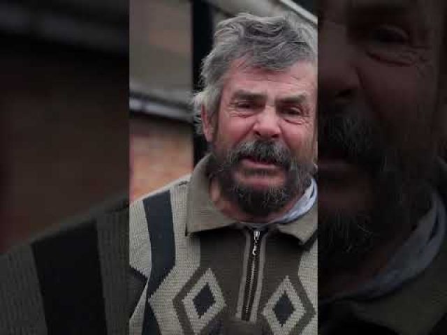 Куряни П0М&РАЮТЬ ВІД П’ЯНКИ (ВІДЕО) Куряни П0М&РАЮТЬ ВІД П’ЯНКИ (ВІДЕО)