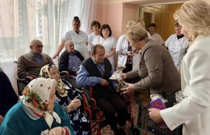 Підопічних відділення стаціонарного догляду терцентру привітали з прийдешнім Різдвом Підопічних-відділення-стаціонарного-догляду-терцентру-привітали-з-прийдешнім-Різдвом