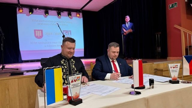 Нововолинськ і Ярачево: 20 років дружби та співпраці Нововолинськ-і-Ярачево:-20-років-дружби-та-співпраці
