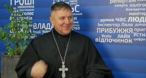 АНКЕТА з володимирським священником Миколою Рижуком перед Різдвом (ВІДЕО) АНКЕТА з володимирським священником Миколою Рижуком перед Різдвом (ВІДЕО)