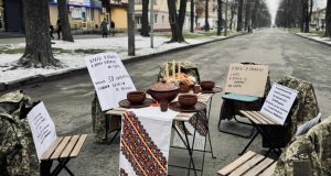 Акція «Різдво для всіх»: у Нововолинську нагадали про Захисників, які далеко від дому Акція-«Різдво-для-всіх»:-у-Нововолинську-нагадали-про-Захисників,-які-далеко-від-дому