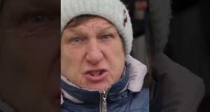 “ДВА ДОМА СНЕСЛО наших” — росіянка про обстріли рф (ВІДЕО) “ДВА ДОМА СНЕСЛО наших” — росіянка про обстріли рф (ВІДЕО)
