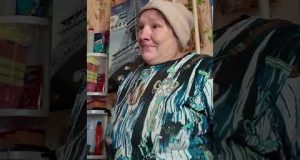 “Авиация ВСЕ ПОРАЗБИВАЛА” — росіянка про нальоти рф (ВІДЕО) “Авиация ВСЕ ПОРАЗБИВАЛА” — росіянка про нальоти рф (ВІДЕО)