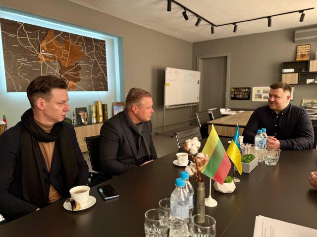 Нововолинськ відвідали партнери з литовського міста Кретинга Нововолинськ-відвідали-партнери-з-литовського-міста-Кретинга