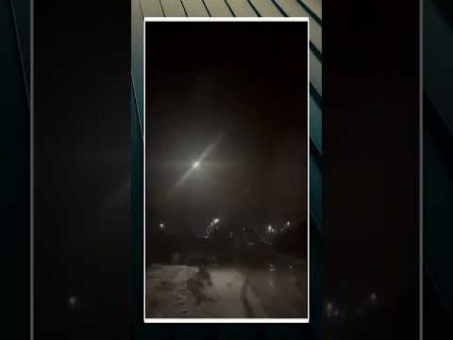 Дрони ВІДВІДАЛИ НАФТОБАЗУ у Смоленській області (ВІДЕО) Дрони ВІДВІДАЛИ НАФТОБАЗУ у Смоленській області (ВІДЕО)