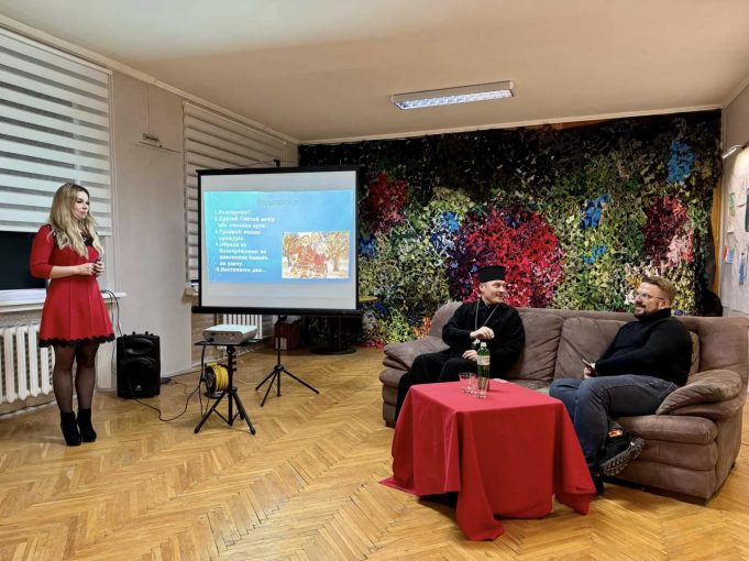 «Різдвяні гутірки» у Нововолинському музеї: свято Водохреще «Різдвяні-гутірки»-у-Нововолинському-музеї:-свято-Водохреще