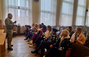 Заняття з основ національного спротиву тривають: перша навчальна зустріч у 2025 році Заняття-з-основ-національного-спротиву-тривають:-перша-навчальна-зустріч-у-2025-році