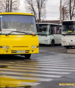 Без-центру-міста:-у-Луцьку-затвердили-26-зупинок-для-приміських-та-міжміських-автобусів