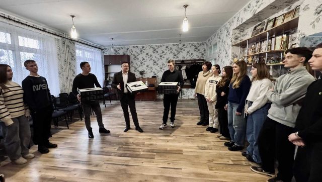 Музиканти Центру дитячої та юнацької творчості отримали нові інструменти Музиканти-Центру-дитячої-та-юнацької-творчості-отримали-нові-інструменти