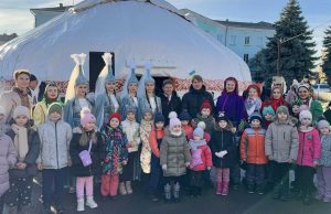 У Нововолинську відкрили «Юрту незламності» – символ єднання України та Казахстану У-Нововолинську-відкрили-«Юрту-незламності»-–-символ-єднання-України-та-Казахстану