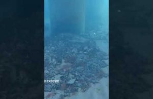 Дрон відзняв МАЗУТ на дні Чорного моря (ВІДЕО) Дрон відзняв МАЗУТ на дні Чорного моря (ВІДЕО)
