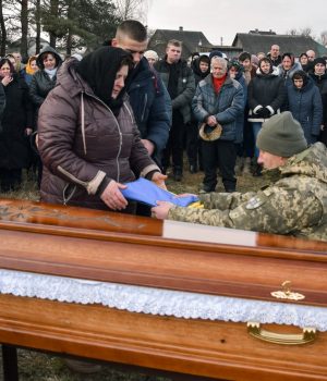 У-Люб’язі-поховали-молодого-воїна-Богдана-Абрамовича