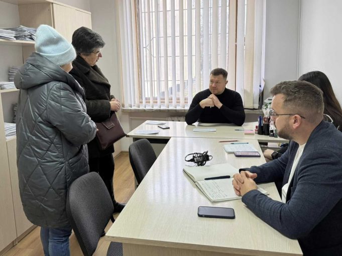 Міський голова провів прийом громадян у Нововолинську Міський-голова-провів-прийом-громадян-у-Нововолинську