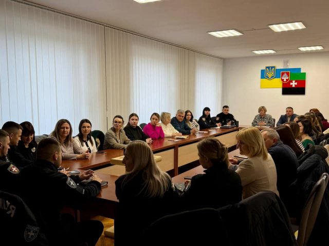 У Нововолинську обговорили заходи з профілактики девіантної поведінки серед дітей У-Нововолинську-обговорили-заходи-з-профілактики-девіантної-поведінки-серед-дітей