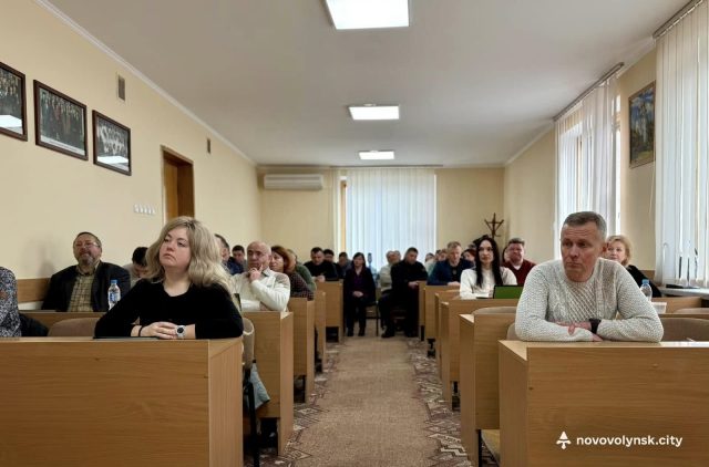 На Дні депутата розглянули проєкти рішень чергової сесії На-Дні-депутата-розглянули-проєкти-рішень-чергової-сесії