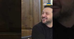 💧 ДАЙТЕ ВОДИЧКИ! Зеленський “ЗНЯВ НАПРУГУ” під час конференції (ВІДЕО) 💧 ДАЙТЕ ВОДИЧКИ! Зеленський “ЗНЯВ НАПРУГУ” під час конференції (ВІДЕО)