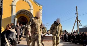 У Нововолинську провели в останню путь Захисника Віталія Кириченка У-Нововолинську-провели-в-останню-путь-Захисника-Віталія-Кириченка