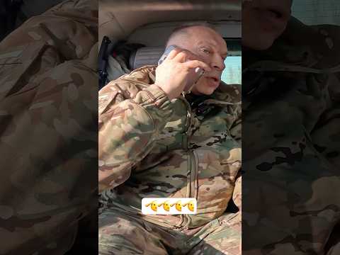 Сирському дзвонить Зеленський ! Цей фрагмент став мемом (ВІДЕО)