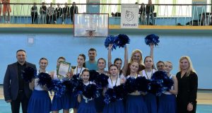 Черлідерки Нововолинського ліцею №5 – чемпіонки районного етапу «Пліч-о-пліч» Черлідерки-Нововолинського-ліцею-№5-–-чемпіонки-районного-етапу-«Пліч-о-пліч»