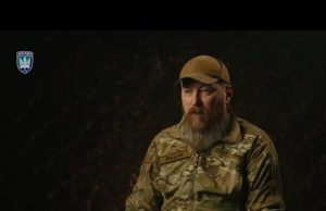 Повна версія. Про закулісся Птахів Мадяра у лютому розповідав при скрипучих дверях воєнкору. (ВІДЕО) Повна версія. Про закулісся Птахів Мадяра у лютому розповідав при скрипучих дверях воєнкору. (ВІДЕО)