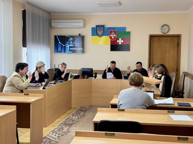 Майже 40 питань розглянули на черговому засіданні виконавчого комітету Майже-40-питань-розглянули-на-черговому-засіданні-виконавчого-комітету