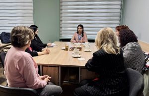 Можливості для ВПО: у Нововолинську обговорили спільні проєкти з ГО «КРИМСОС» Можливості-для-ВПО:-у-Нововолинську-обговорили-спільні-проєкти-з-ГО-«КРИМСОС»