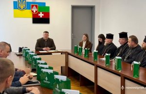 Напередодні Великодня міський голова провів зустріч з релігійними організаціями громади Напередодні-Великодня-міський-голова-провів-зустріч-з-релігійними-організаціями-громади