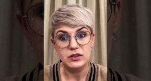 росіяни ЗАК@ТYВАЛИ українську журналістку (ВІДЕО) росіяни ЗАК@ТYВАЛИ українську журналістку (ВІДЕО)