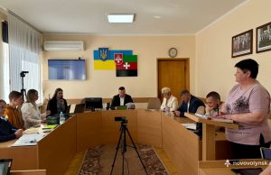 Депутати міської ради працювали на позачерговій сесії Депутати-міської-ради-працювали-на-позачерговій-сесії