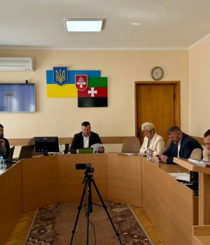 Депутати-міської-ради-працювали-на-позачерговій-сесії Депутати-міської-ради-працювали-на-позачерговій-сесії