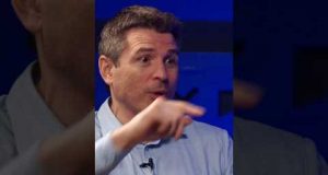 Хай тепер Трамп спробує загнати американців, щоб вони за зарплату китайців шили кросівки на фабриках... Хай тепер Трамп спробує загнати американців, щоб вони за зарплату китайців шили кросівки на фабриках...