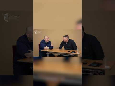 МОСКОВСКИЙ ШРЕК. СКРЕПЫ ТРЕЩАТ! (ВІДЕО) МОСКОВСКИЙ ШРЕК. СКРЕПЫ ТРЕЩАТ! (ВІДЕО)