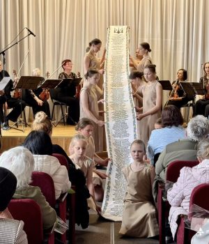 Матерів-загиблих-та-зниклих-безвісти-Захисників-у-Нововолинську-привітали-з-Днем-матері