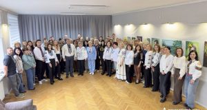 На роботу – у традиційному українському вбранні: у Нововолинську відзначають День вишиванки На-роботу-–-у-традиційному-українському-вбранні:-у-Нововолинську-відзначають-День-вишиванки