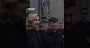 Зеленський привітав Папу Лева (ВІДЕО) Зеленський привітав Папу Лева (ВІДЕО)