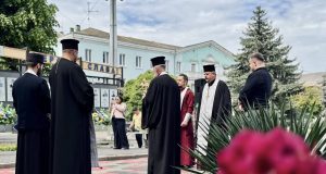 У Нововолинську вшанували памʼять загиблих під Волновахою У-Нововолинську-вшанували-памʼять-загиблих-під-Волновахою