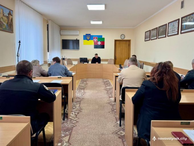 Відбулося засідання комісії з питань ТЕБ та НС Відбулося-засідання-комісії-з-питань-ТЕБ-та-НС