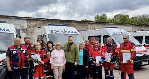 Працівників екстреної медичної допомоги у Нововолинську привітали з професійним святом Працівників-екстреної-медичної-допомоги-у-Нововолинську-привітали-з-професійним-святом