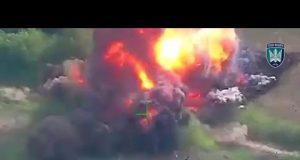 Єбейший детонюрен зарядженого рсзв на вогневій у КуНР, бас-гітара (ВІДЕО) Єбейший детонюрен зарядженого рсзв на вогневій у КуНР, бас-гітара (ВІДЕО)
