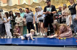 Уже втретє у Нововолинську провели змагання для малюків «Забіг у повзунках» Уже-втретє-у-Нововолинську-провели-змагання-для-малюків-«Забіг-у-повзунках»