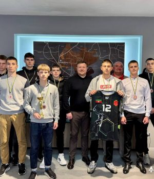 Нововолинських-гандболістів-відзначили-за-успіхи-на-чемпіонаті-України Нововолинських-гандболістів-відзначили-за-успіхи-на-чемпіонаті-України