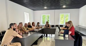 Ветеранів ознайомили з соціальними гарантіями та можливостями у цивільному житті Ветеранів-ознайомили-з-соціальними-гарантіями-та-можливостями-у-цивільному-житті