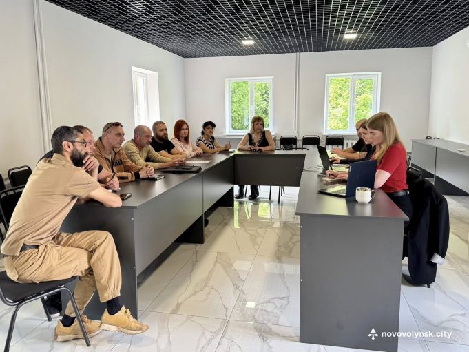 Ветеранів ознайомили з соціальними гарантіями та можливостями у цивільному житті Ветеранів-ознайомили-з-соціальними-гарантіями-та-можливостями-у-цивільному-житті