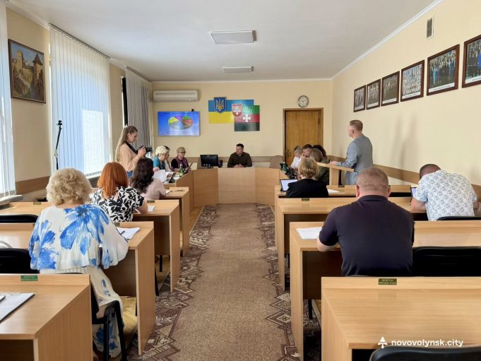 У Нововолинську відбулося чергове засідання виконавчого комітету У-Нововолинську-відбулося-чергове-засідання-виконавчого-комітету