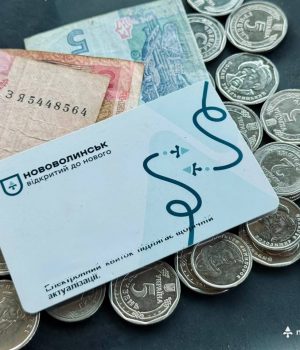 Понад-70%-пасажирів-користуються-е-квитком-у-громадському-транспорті:-у-чому-переваги?-(відео)