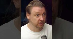 Зеленский, перестань запускать дроны в Россию!!! У тебя что, совести нет?!?! (ВІДЕО) Зеленский, перестань запускать дроны в Россию!!! У тебя что, совести нет?!?! (ВІДЕО)