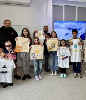 До-Дня-батька-відбувся-творчий-захід-для-ветеранів-та-їхніх-дітей До-Дня-батька-відбувся-творчий-захід-для-ветеранів-та-їхніх-дітей